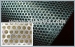 Perforiertes Metallineinander greifen