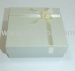 caixa do presente da jóia do marfim com inners